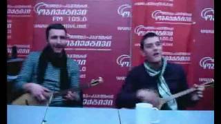 ursa - gele gurdani აჭარული  ღელე ღურდანი (pirdapiri eteri)