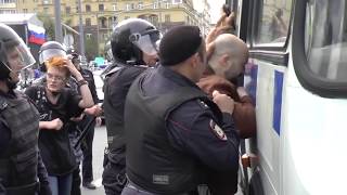 Ян Кателевский (Я.Н.) на интервью с колхозником.