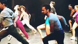 A chorus line/ Buenos Airesb Argentina / Juan Jose Marco