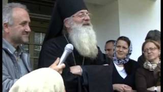 Отац Јоил о литургијским новотаријама