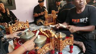 Gamelan Angklung Delod tukad