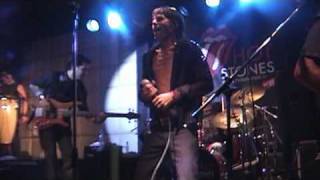 HOT STONES EN VIVO
