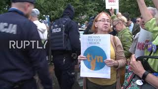 Poland: Protesters rally against changes to broadcasting law that threatens US-owned TV network