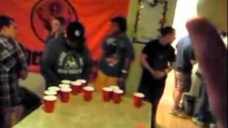 COLLEGE PARTY SCENE 1 BEER PONG