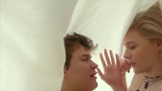 Chloe Grace Moretz Hot Scene - November Criminals (2017) ( 720p )