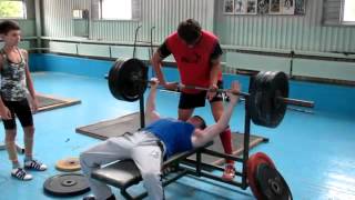 Жим Лёжа 120кг собственый вес 60кг.