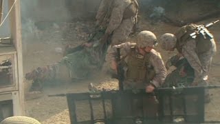 Amputee actors train soldiers for combat