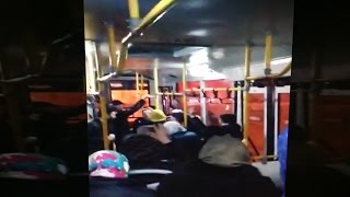 Веселые пассажиры автобуса Махачкала - Каспийск.