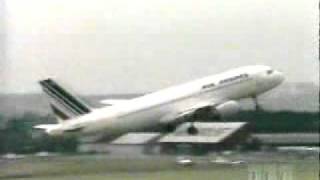 Commercial Jet Crashes in to the trees
