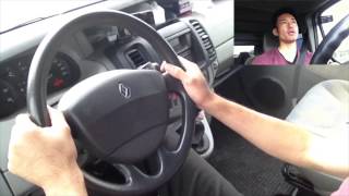 切り込んでから戻すまで両手・運転初心者ハンドル操作のコツ