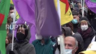 Germany: Windows smashed, firecrackers thrown at police station during Antifa march in Leipzig