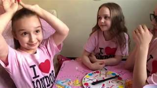РУЛЕТКА ЧЕЛЛЕНДЖ !! МИЛАНА  ЭМИ и НИКОЛЬ  выполняют прикольные задания