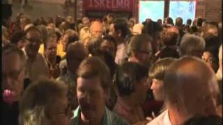 Sinitaivas ja Sara Niittyviita - Keinumorsian