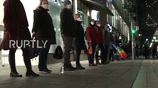 Germany: Counter protest held at Mannheim city hall against COVID sceptics