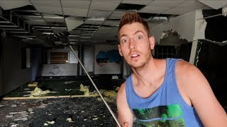 ABANDONED ARCADE BUILDING!