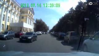 ПРИКОЛ  СКУТЕР РАЗЪЕЗЖАЕТ КАК ХОЧЕТ