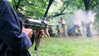 共軍隊長寡不敵眾被抓！國軍長官冷嘲熱諷勸他自盡，不料下一秒後悔莫及！ ️ 抗日