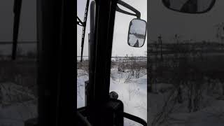 Foton Lovol 604 едим на горку катаем парнеий на саньках