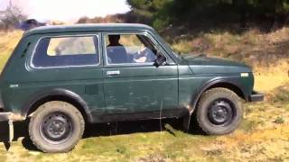Lada Niva 4x4 off road