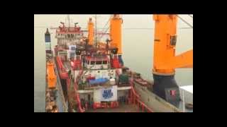 M/V Combi Dock IV in FLO/FLO operation