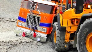 Cool RC Trucks and Vehicles in Motion! Work at the biggest RC Construction Site!