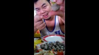 『泰國路邊攤-阿峰愛亂吃』美食節目第三集『血蛤』
