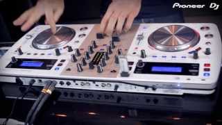 Pioneer Wi-Fi DJ System XDJ-AERO-W Pearl White DJ Antonin performance