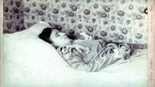Post Mortem 22.- A Greek woman in Paris