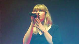 Concert de Louane à Grenoble le 1er mars 2018 : Blonde.