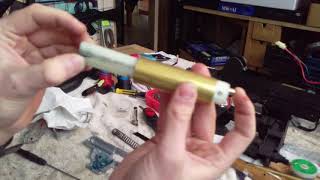 Demontage d'un P90 CYMA pour un amis