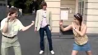 Баба против Мужика Карате