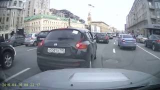 Пдд? Поворотники? Помеха справа?