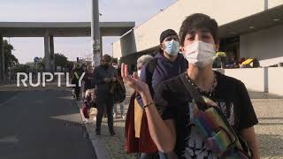 Portugal: Lisbonites queue for hours to get free COVID test as cases hit new record