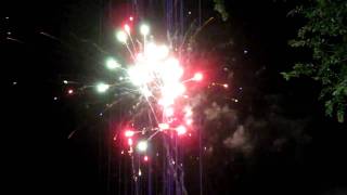Dot phao dem giao thua Tet nguyen dan 2011
