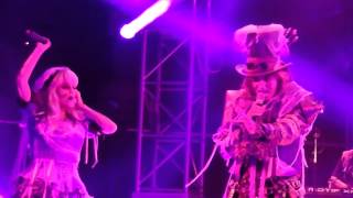 Mad T Party - Disturbia