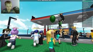 Roblox режим natural disaster.