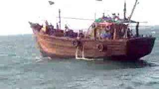 Gujarat fishing boat.raju.thapaniya from in mangrol port
