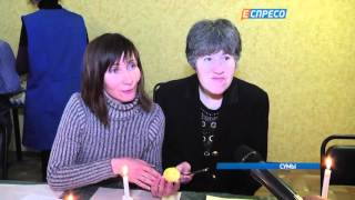 В Сумах организовали мастер-классы по росписи писанок для "особых"