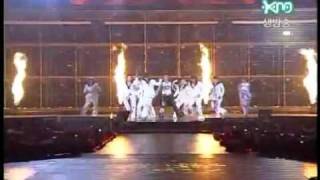 YouTube - 051127 2005 MKMF #DBSK- I Yah!_Rising Sun