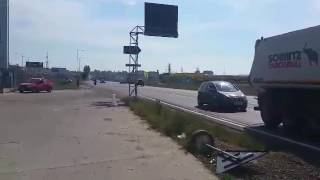 Noul sens giratoriu de la Metro dă bătăi de cap șoferilor