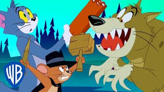 Tom y Jerry en Latino | Cazando al hombre lobo | WB Kids