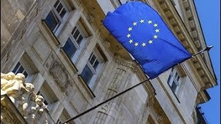 EURUSD Refuses Trend Despite $300 Billion Trade Threat and German Breakthrough