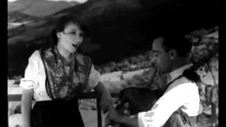 Etnomusicología audiovisual asturiana: "Bajo el Cielo de Asturias" (Gonzalo Delgrás-1950)