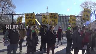 USA: 'No war with Russia' - Demonstrators gather outside White House