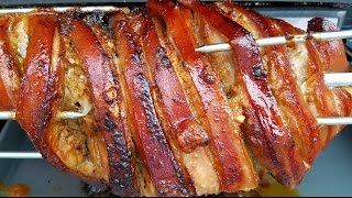 нога поросёнка на вертеле - pig on the grill