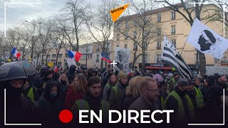 Manifestation des Gilets jaunes contre le pass sanitaire à Paris