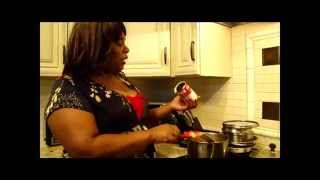 Sasha Foxx Kitchen!!!....Did she jus Say, " Grand Pappy?" Over Chicken & Dumplins?