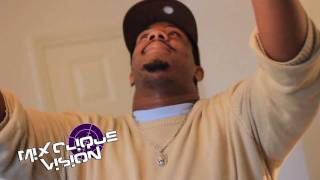 Mixclique Vision - J.E Freestyle - S1E11 [Watch in HD!]
