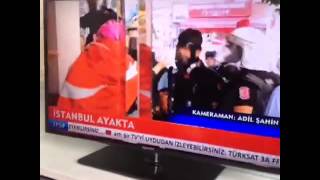 türbanlı bayana polisten tokat