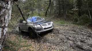 Touareg mud offroad with snow chains
